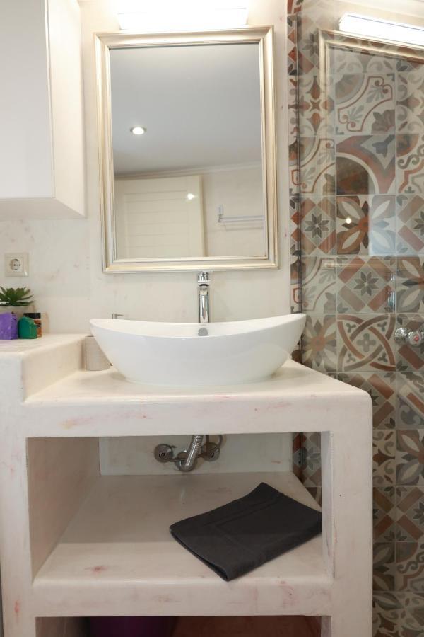 Cane'S Family Guest House Пломарион Экстерьер фото